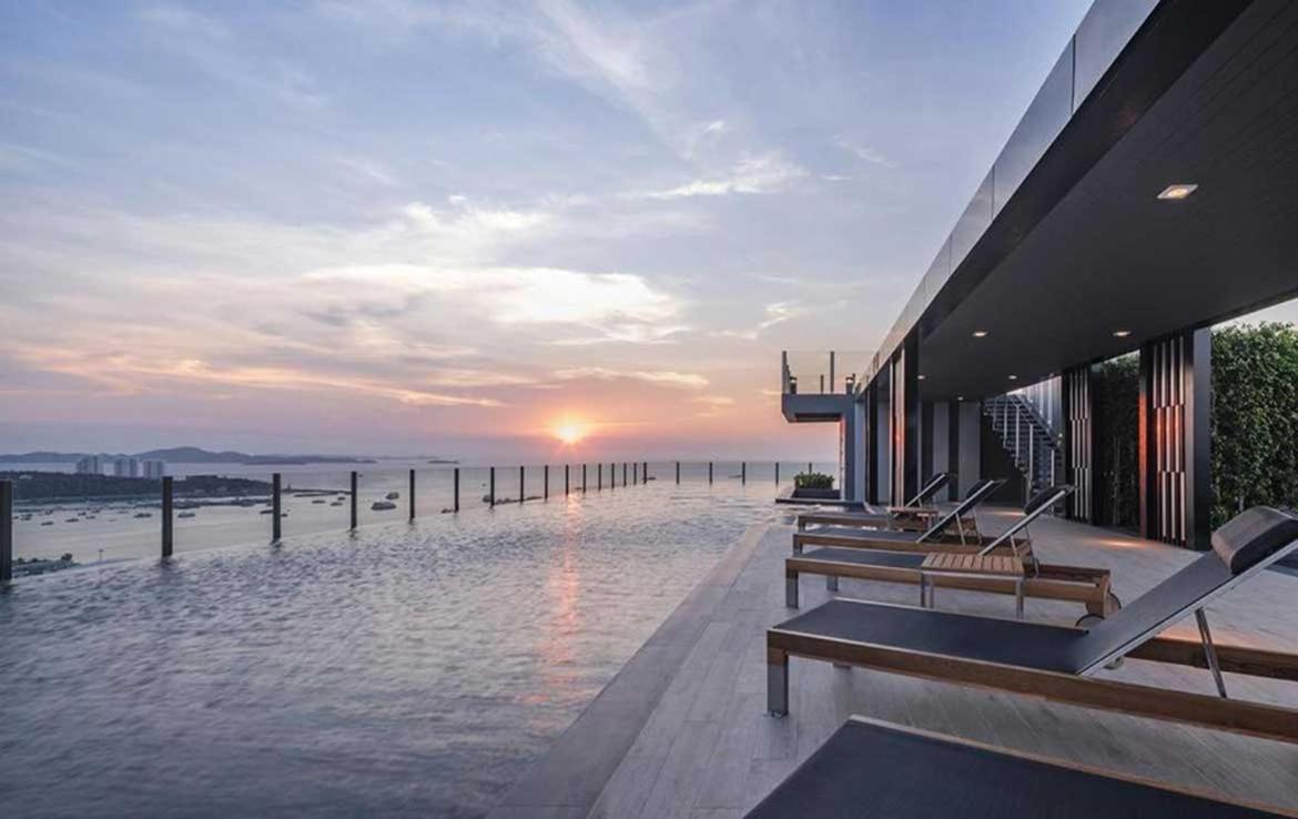 The Base Central Pattaya By Adam Exteriér fotografie